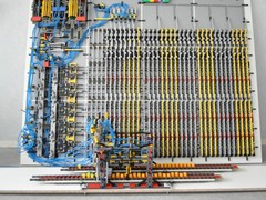 Eine Turing-Maschine aus Lego [1]     Der Vienna Summer of Logic - die gr��te wi