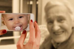 Neue N�he Durch Social Distancing? Zwischen Euphorie und Krise