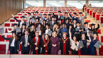 32 neue JKU Medizinabsolvent*innen bei Akademischer Feier