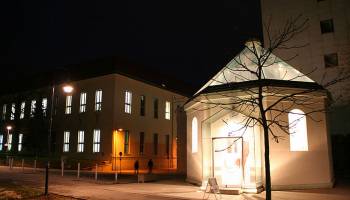 80 Jahre Novemberpogrom - Lichtzeichen an der Universit�t Wien