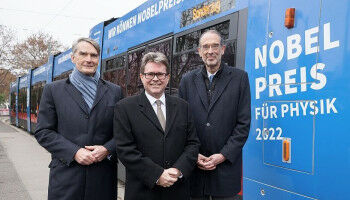 Anton Zeilinger: Nobelpreis-Bim f�hrt um den Wiener Ring