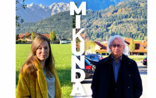 Auf der Bühne des Glücks: Denise & Christian Mikunda im Interview