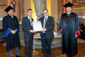 Auszeichnungen f�r JKU Masterarbeiten