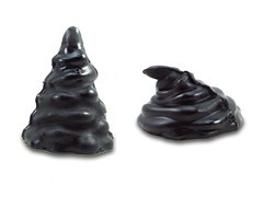 Ein Weihnachtsbaum aus Bitumen, der sich in den n�chsten Wochen verformen wird. 