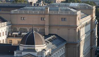 Die zwei B�chert�rme