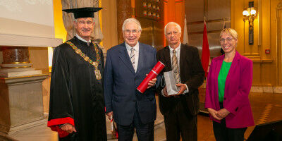 Ehrendoktorwürde für Ernst Gehri