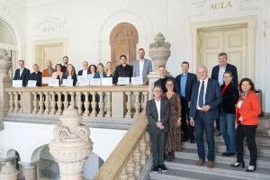 Erfolgreicher Abschluss der Leadership Excellence Academy