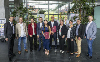 Erfolgreicher Abschluss: FH Salzburg feiert 537 neue Absolvent*innen