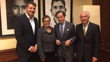 Erste 'Alumni Lecture' mit Botschafter Launsky-Tieffenthal