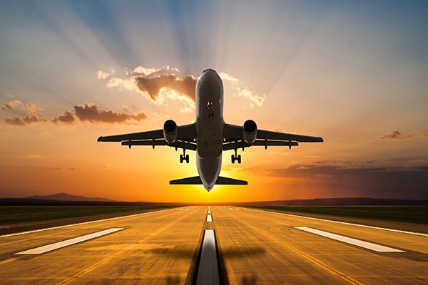 Gefahrlos in den Urlaub abheben: Die Sicherheit in der Luftfahrt zu erh�hen ist 