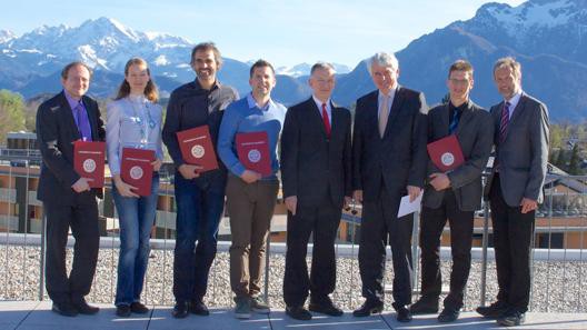 Gruppenfoto mit Preistr�gern - Foto: S. Haigermoser