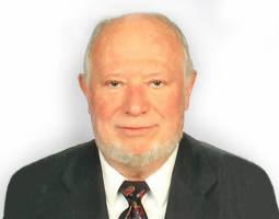 Hohe Auszeichnung f�r Gustav Feichtinger