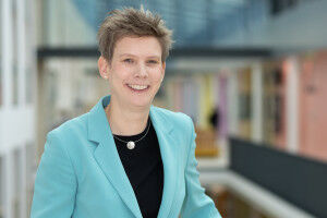 Katrin Bekes als Pr�sidentin der Deutschen Gesellschaft f�r Kinderzahnmedizin wiedergew�hlt