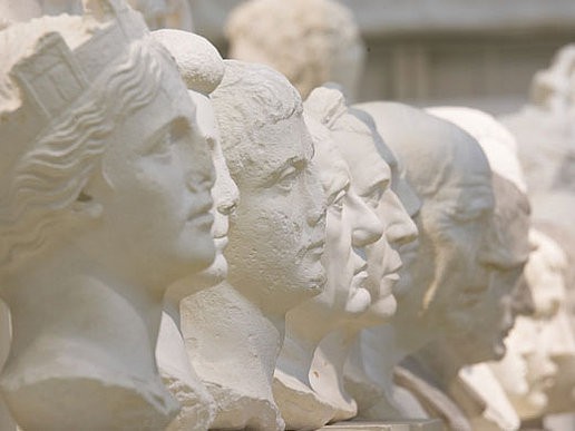 Sind diese B�sten echt, oder gef�lscht. Mit Hilfe des neuen Zertifikatskurs l�ss