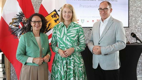 Links: Landesrätin Mag.a Daniela Gutschi (Gesundheitsreferentin Salzburg), LH-St