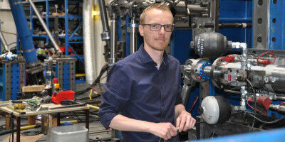 Leichtbau: Leichte Schienenfahrzeuge, weniger Schaden