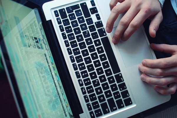 Social Media und Urheberrecht im Netz sind zentrale Themen der ersten reinen Onl