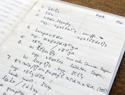 Auszug aus dem Dialektarchiv: Hier beantwortete eine B�uerin aus Buch in Tirol F