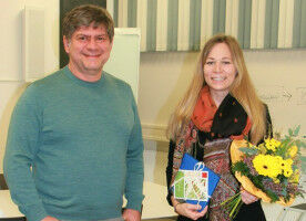 Neues Psychologie-Studium: JKU gratuliert erster Absolventin