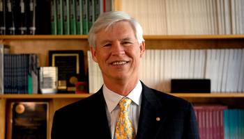 Oskar-Morgenstern-Medaille f�r Nobelpreistr�ger Robert F. Engle