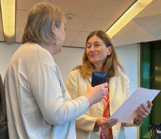 Regina Sommer receives Hans Frenzel Medal of Honour