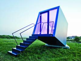 Schr�ge Architektur f�r Sommerh�user