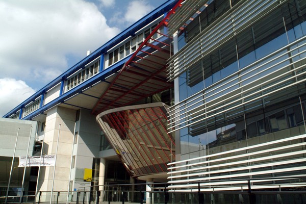 Revisionsarbeiten: Komplettabschaltung des Stromnetzes im RESOWI am Montag, 5. A