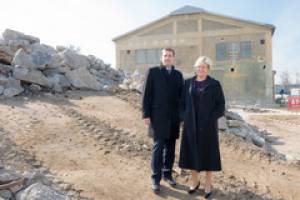 Technische Universit�t Wien �bersiedelt von EUROGATE ins ARSENAL