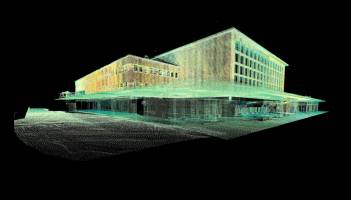 TU-Team scannt S�dbahnhof