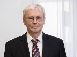 Von Flugzeugen und Atomen