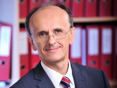 Johannes Fr�hlich     Chemische Struktur von Galantamin     Die Preistr�gerInnen