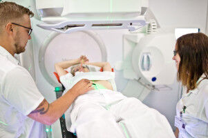 Wissen �ber Krebs: Cancer School CCC Vienna gibt Einblick in sonst nicht �ffentlich zug�ngliche onkologische Bereiche